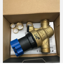 Load image into Gallery viewer, Pressure Reducing Valve 15mm Compression K74263
